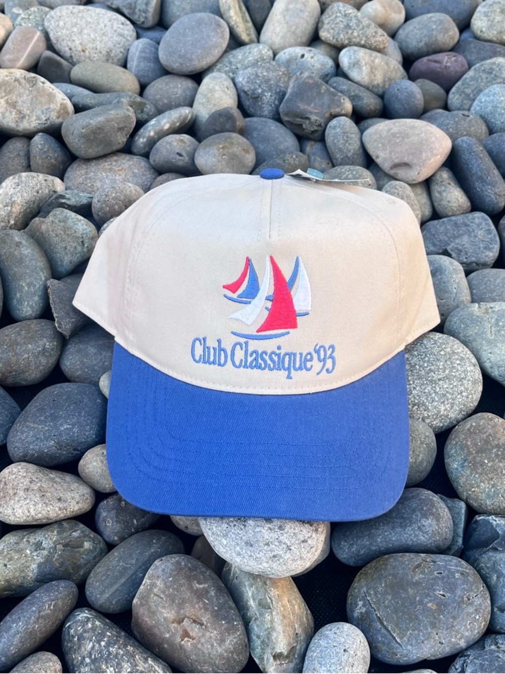 Club Classique 93 Sailing Sailboat Hat 5- Panel Beige & Blue NWT COTTON ON